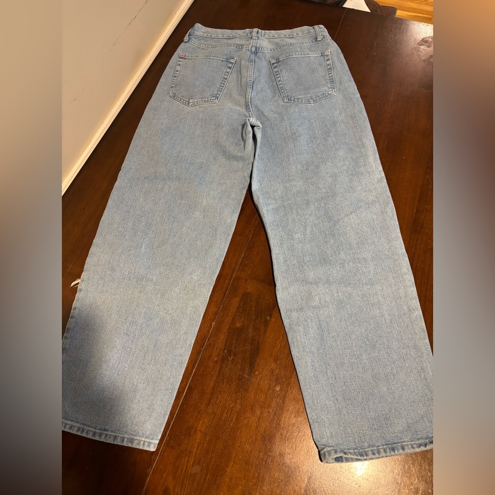 BDG by Urban Outfitters Distressed Light Blue Jeans - Picture 2 of 4